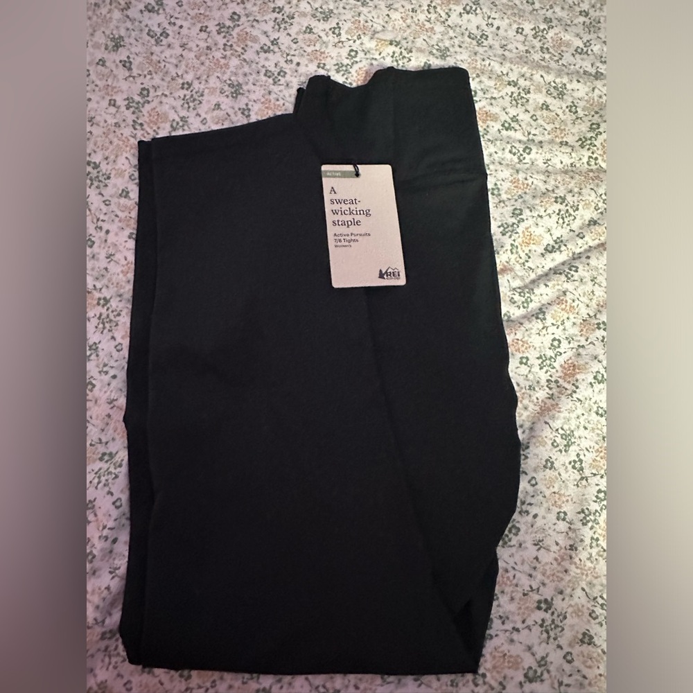 REI Leggings